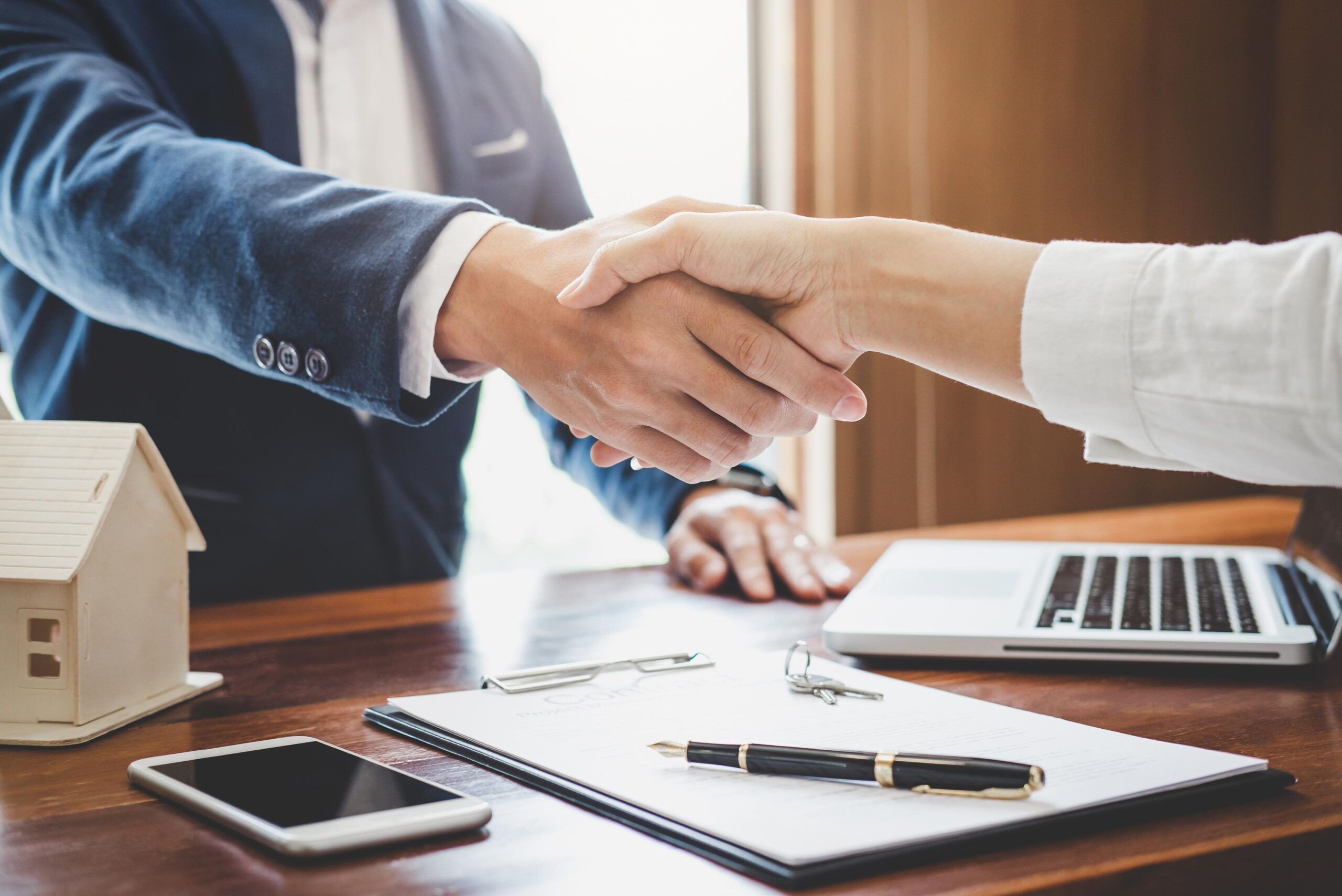 Business Setup & Changes in Canada